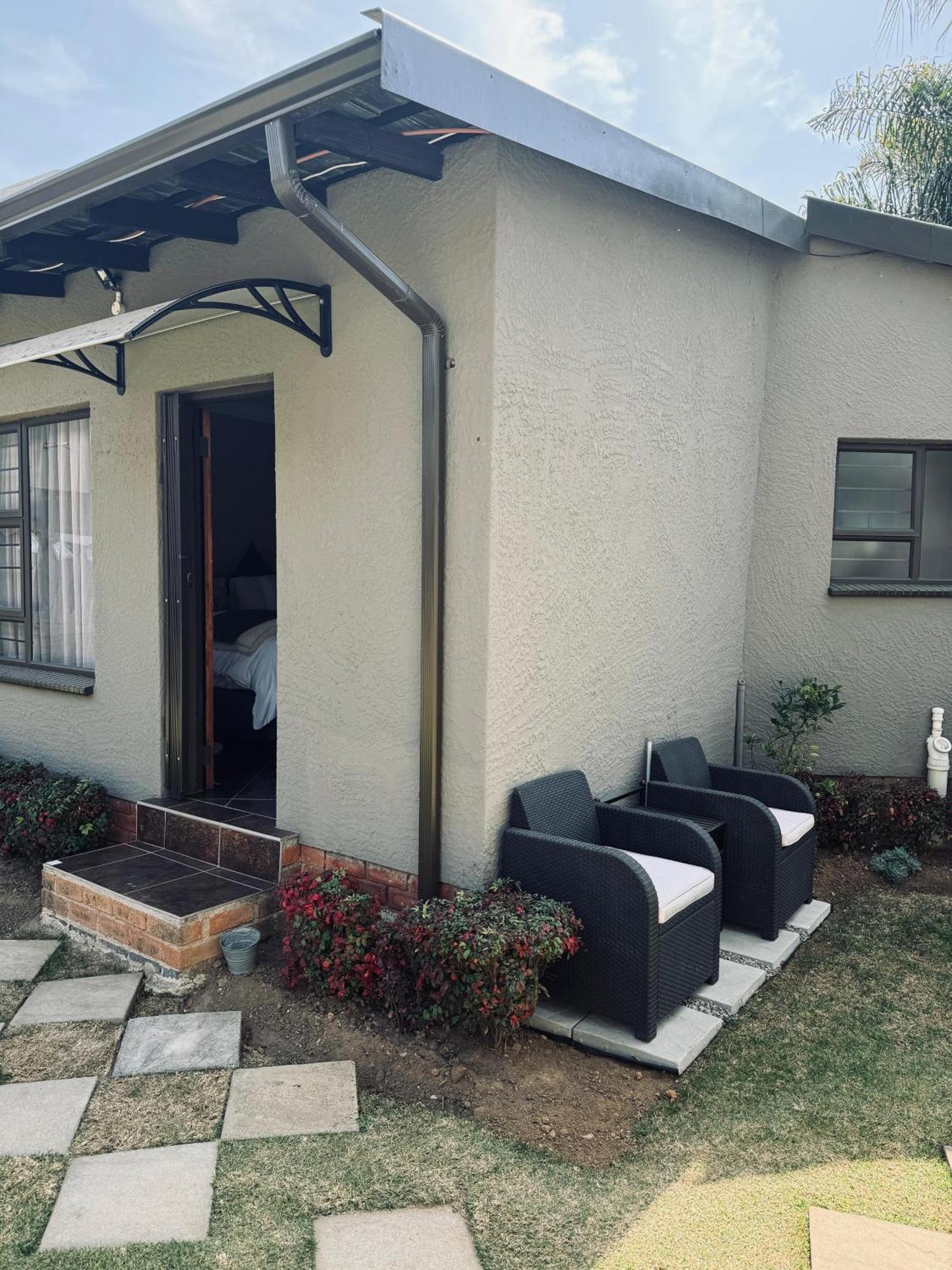 Ferienwohnung Annie'S Place Kempton Park Exterior foto